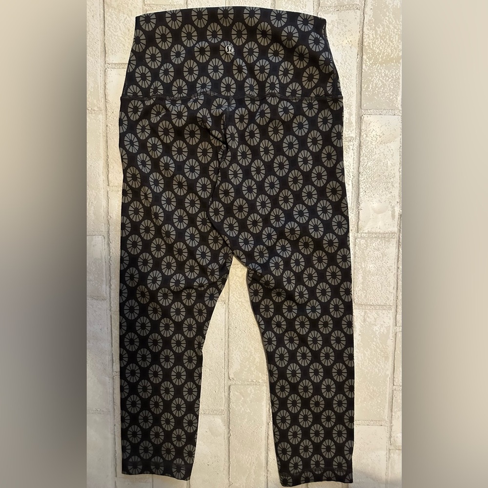 Lululemon | Wunder Under Roll Down Crop Circle Geo Slate Deep Coal